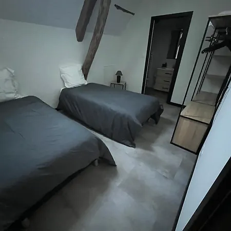 Pechparadis 빌라 Nabirat